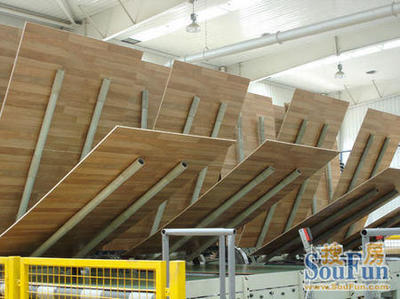 宏耐地板 原生态轻松制造，生态环境材料销售新标杆