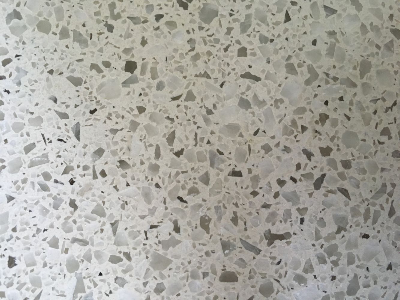 专业水磨石，世纪建筑之选——十六载匠心，铸就卓越地面装饰